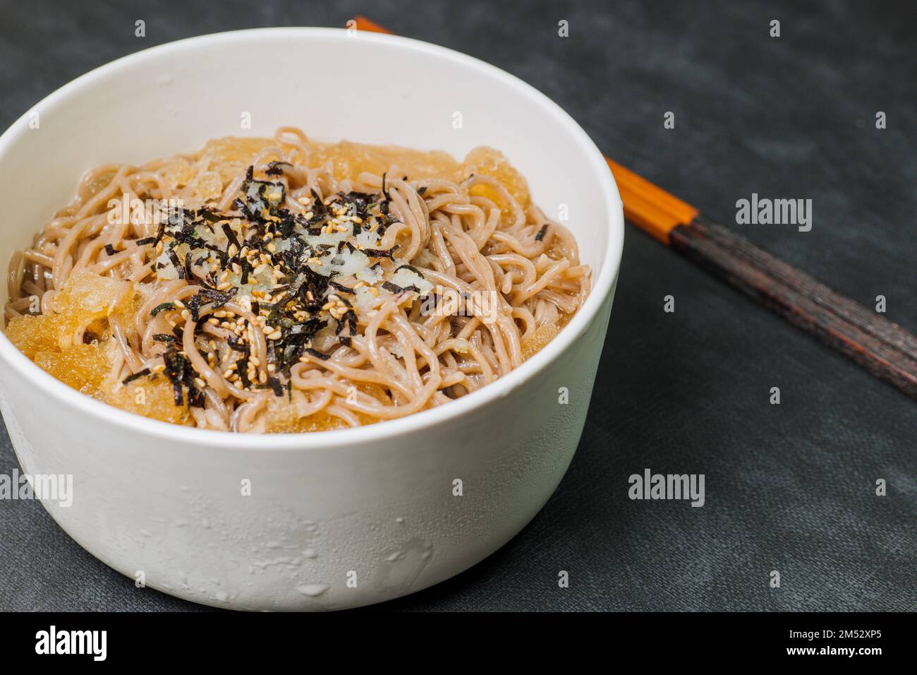 Korean food Naengmemilguksu, a winter delicacy, this buckwheat noodle