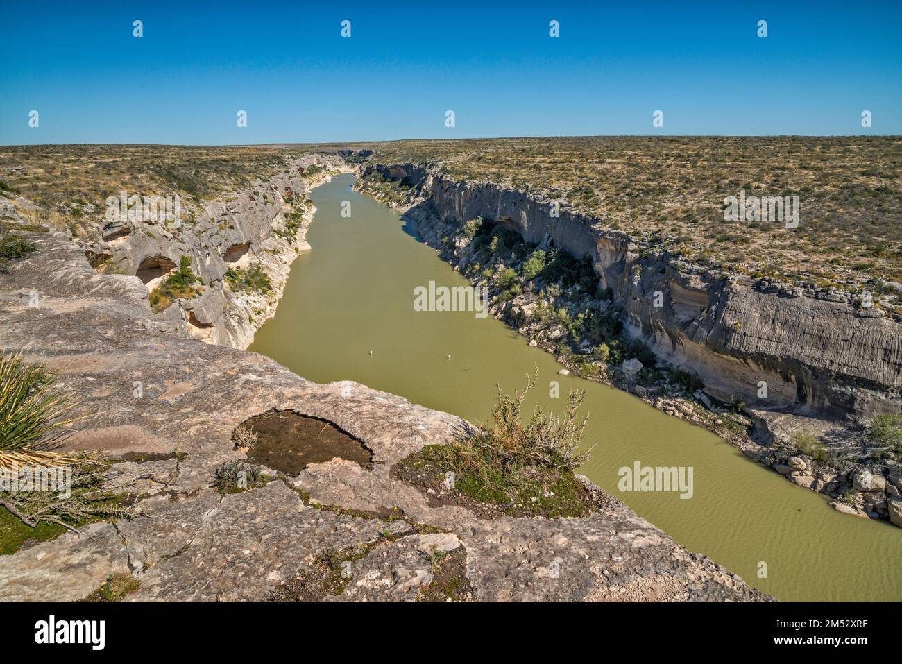 Seminole Canyon, near Panther Cave Pictograph Site, limestone cliffs 