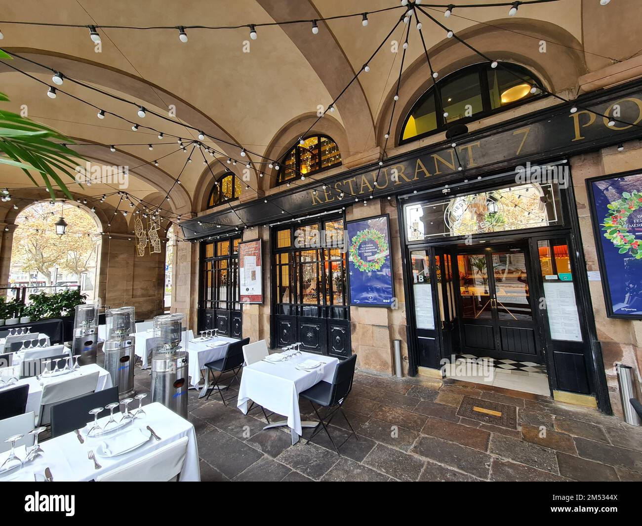 Restaurant 7 portes. Porxos d'eng Guifré, Pla de Palau. Barcelona, Catalonia, Spain. Stock Photo