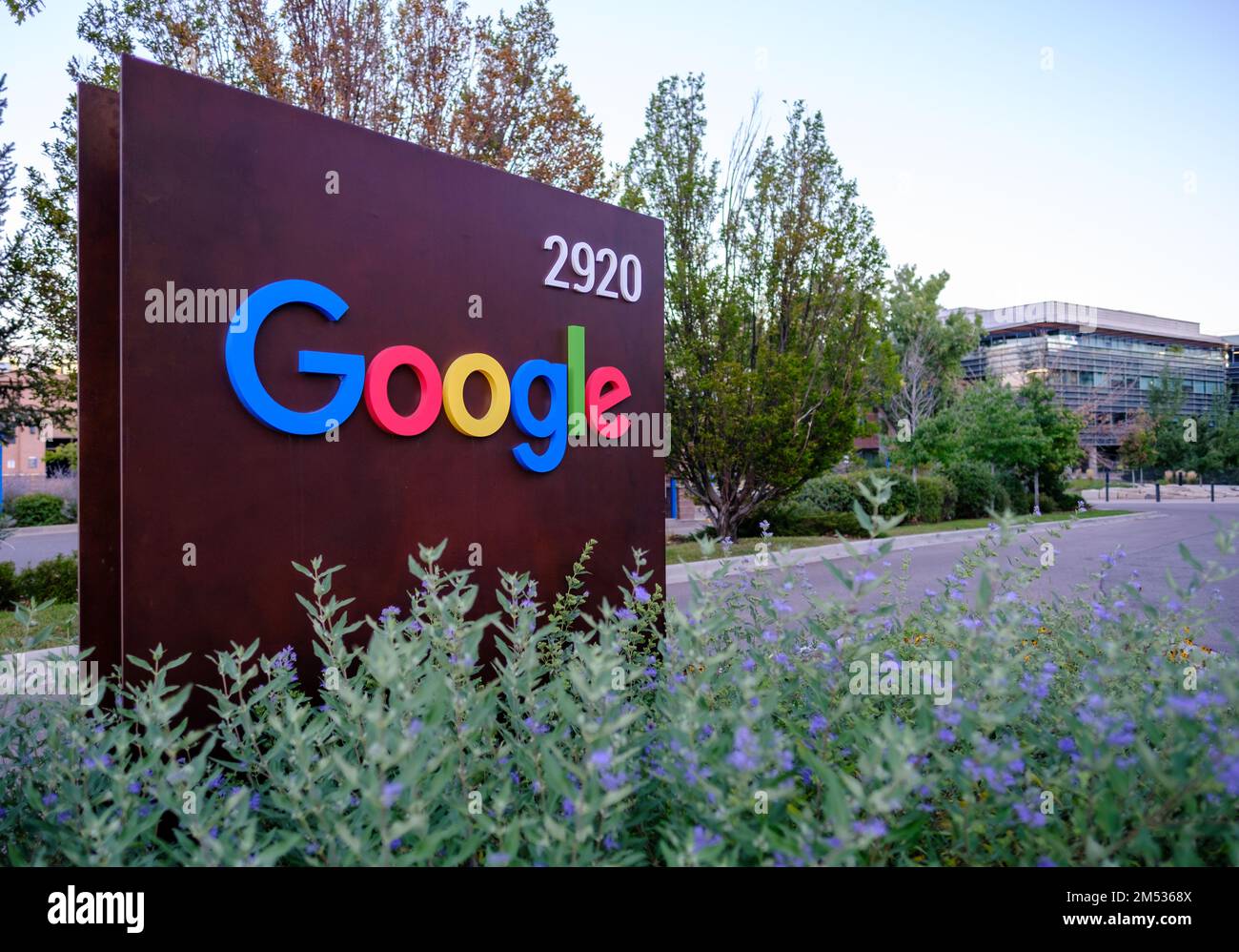 BOULDER, COLORADO, USA - SEPTEMBER 26, 2022: Google Company Sign Outside Their Campus On Boulder, CO Stock Photo