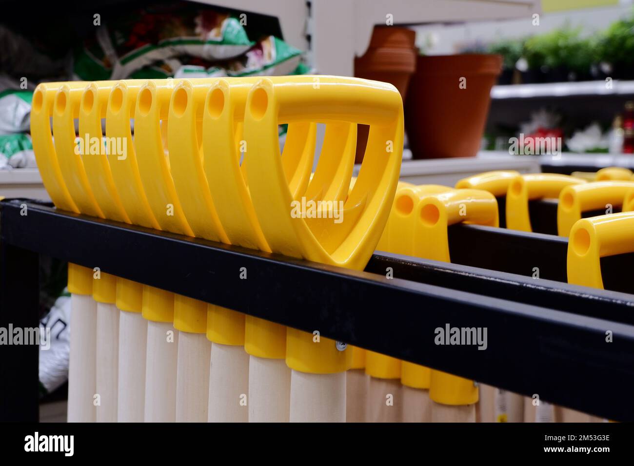 Quality handles hi-res stock photography and images - Alamy