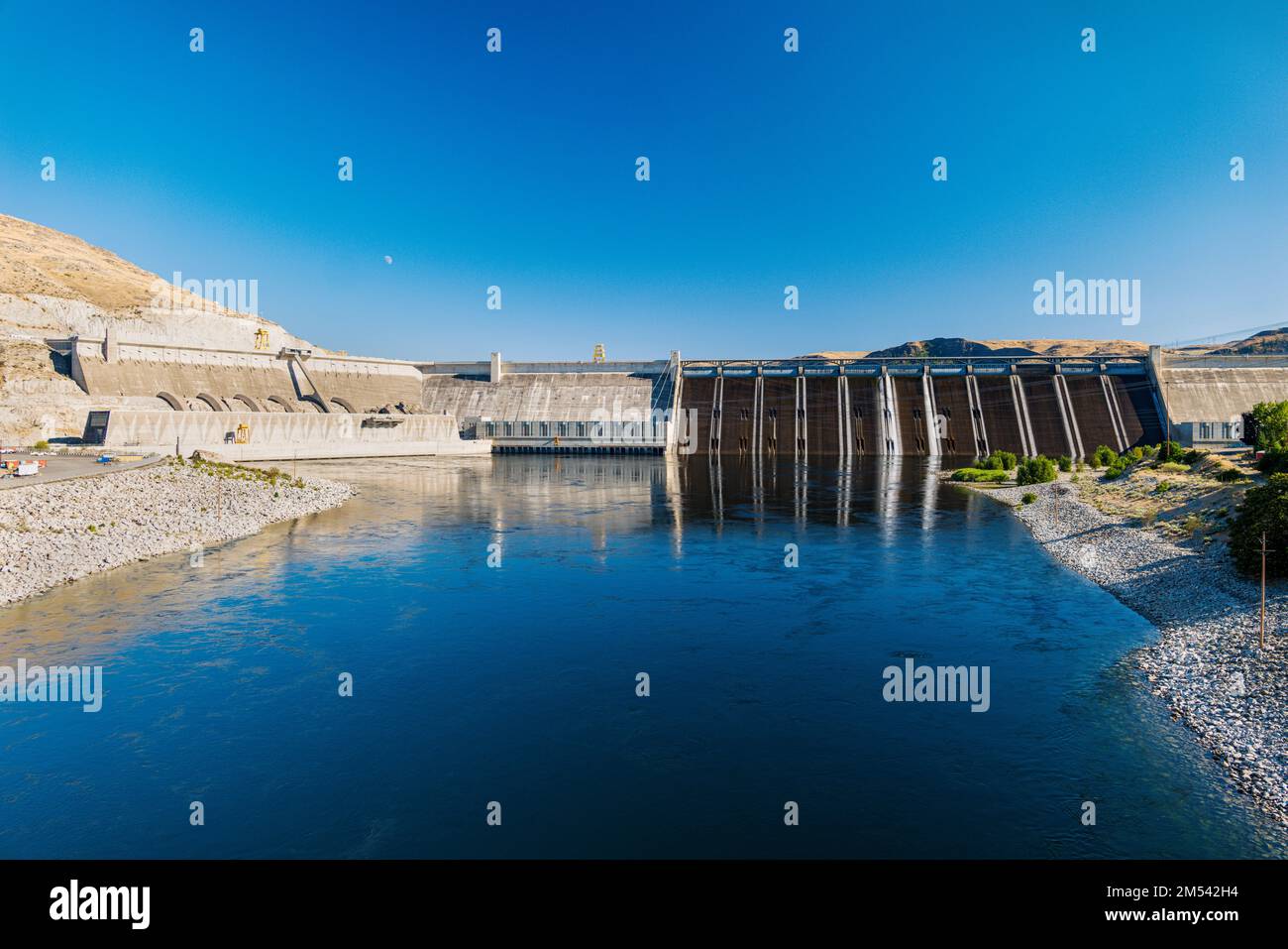 Grand coulee dam turbines hires stock photography and images Alamy