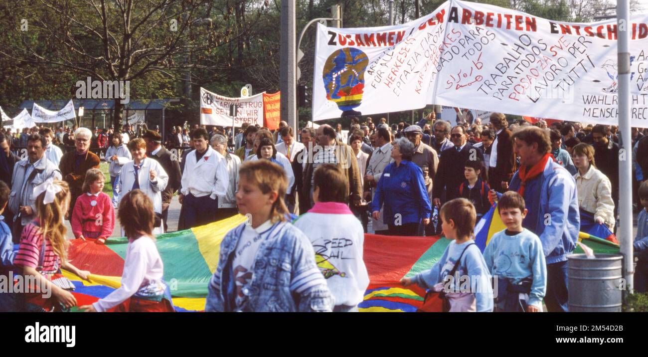 Demonstration 1989 germany hi-res stock photography and images - Alamy