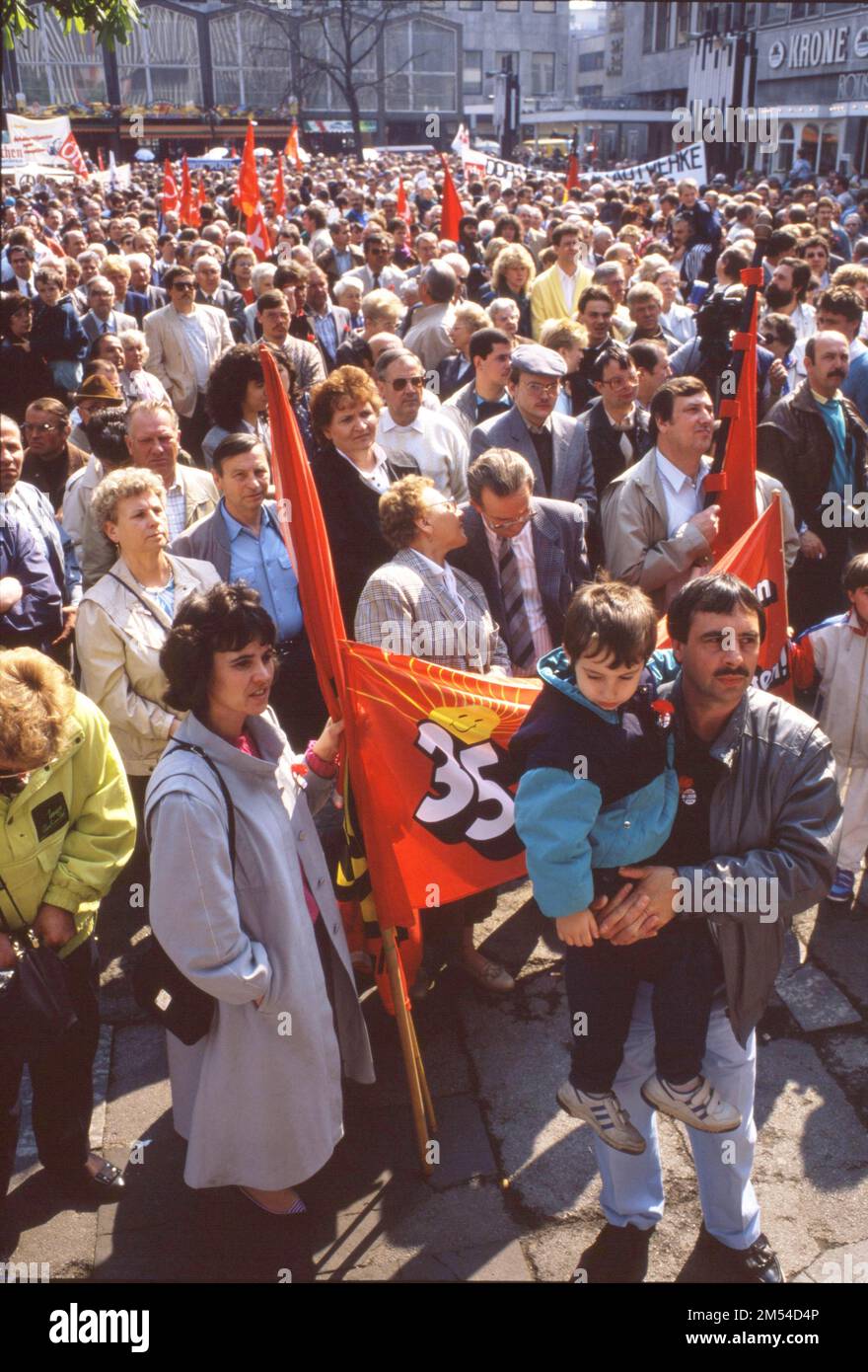 Demonstration 1989 germany hi-res stock photography and images - Alamy