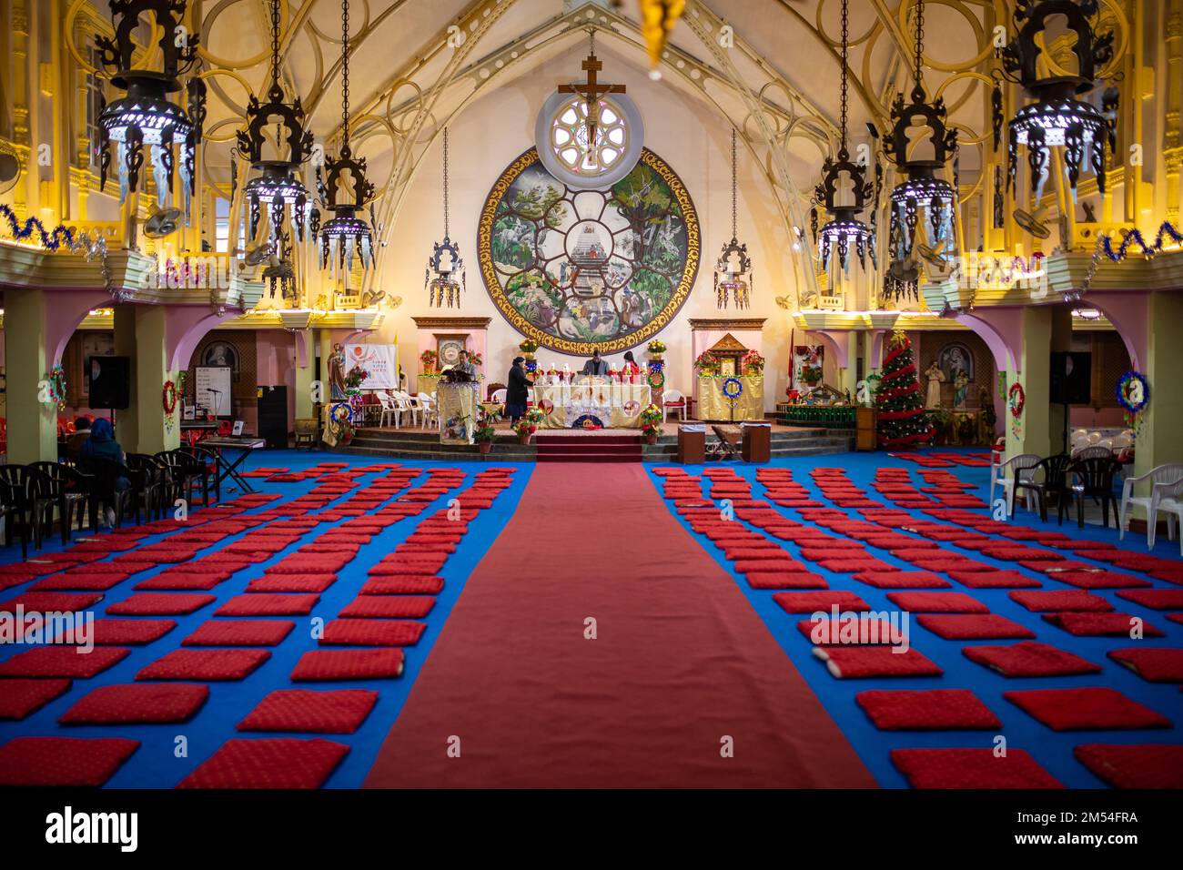 Christmas Eve Catholic Assumption Church Stock Photo Alamy