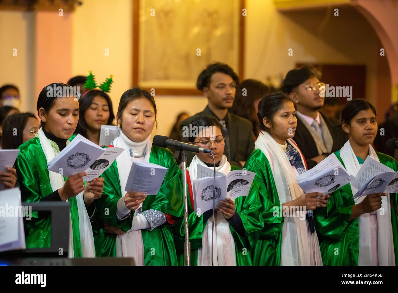 Christmas Eve Catholic Assumption Church Stock Photo Alamy
