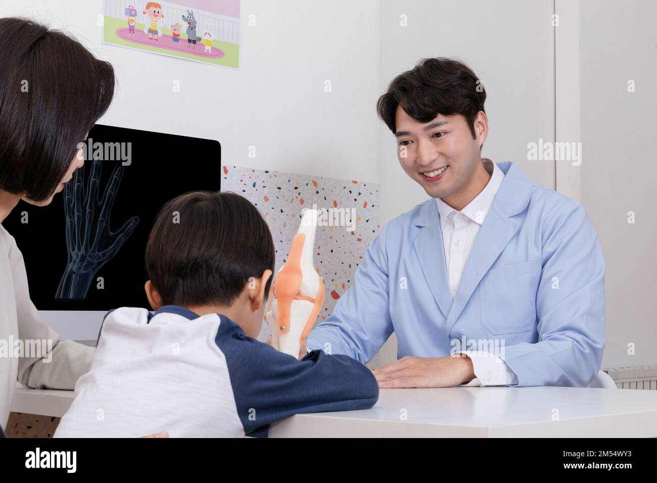 korean asian child in doctor clinic hospital growth counseling Stock Photo