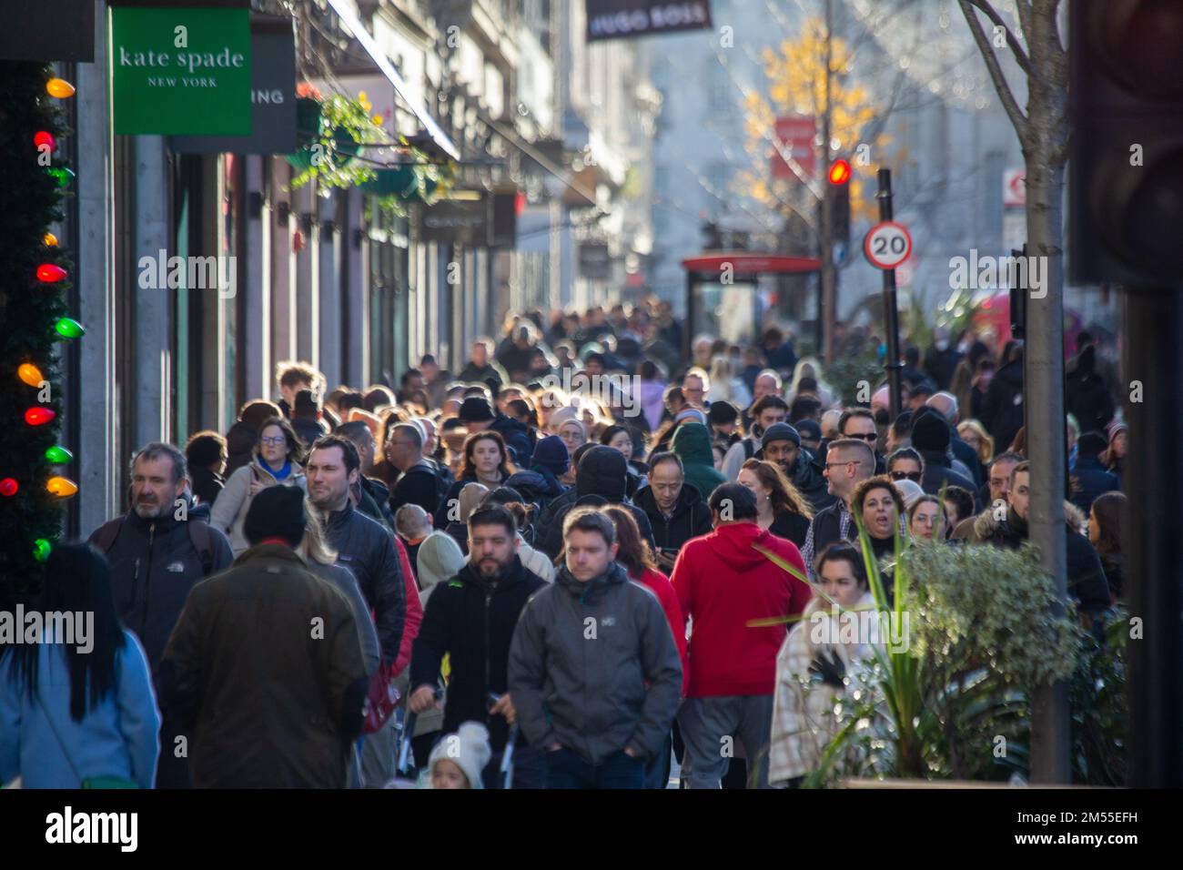 London, England, UK. 26th Dec, 2022. Shoppers are seen on Regent Street on  Boxing Day. (Credit Image: © Tayfun Salci/ZUMA Press Wire Stock Photo -  Alamy
