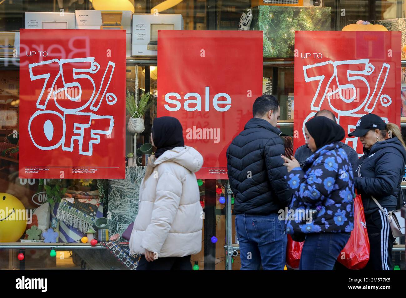 A tourist shop sells Monaco Grand Prix souvenir caps. (Photo by Dinendra  Haria / SOPA Images/Sipa USA Stock Photo - Alamy