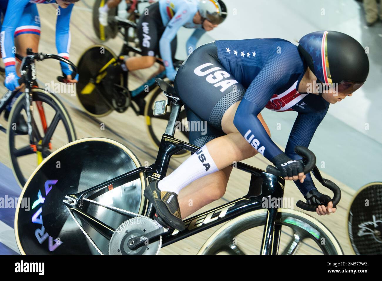 Jennifer Valente of the US leads the field in the elimination race