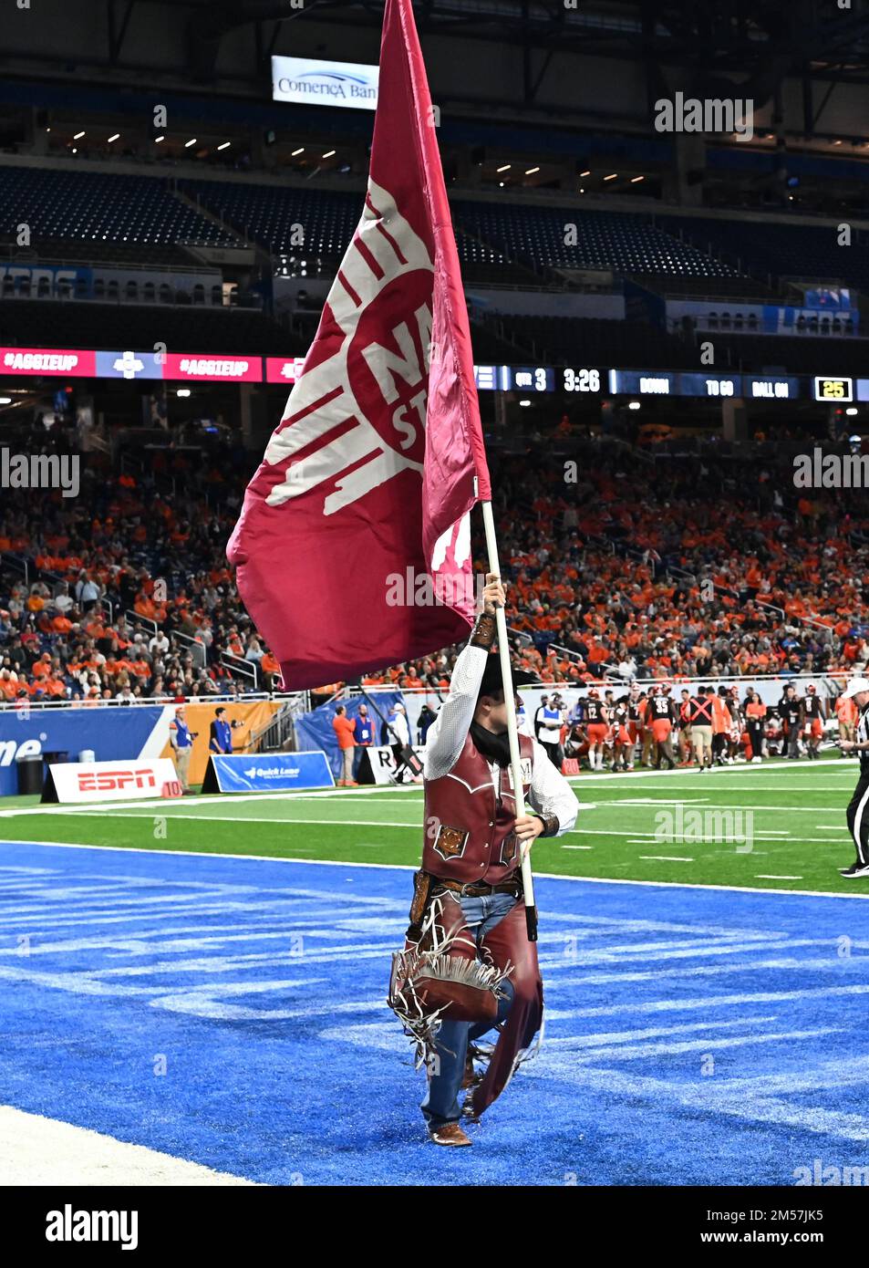 Detroit, Michigan, USA. 26th Dec, 2022. NMSU mascot celebrates a score during a game between Bowling Green State University and New Mexico State University at Ford Field, Detroit, Michigan. Final: New Mexico State- 24 Bowling Green- 19 (Credit Image: © Scott Hasse/ZUMA Press Wire) Credit: ZUMA Press, Inc./Alamy Live News Stock Photo
