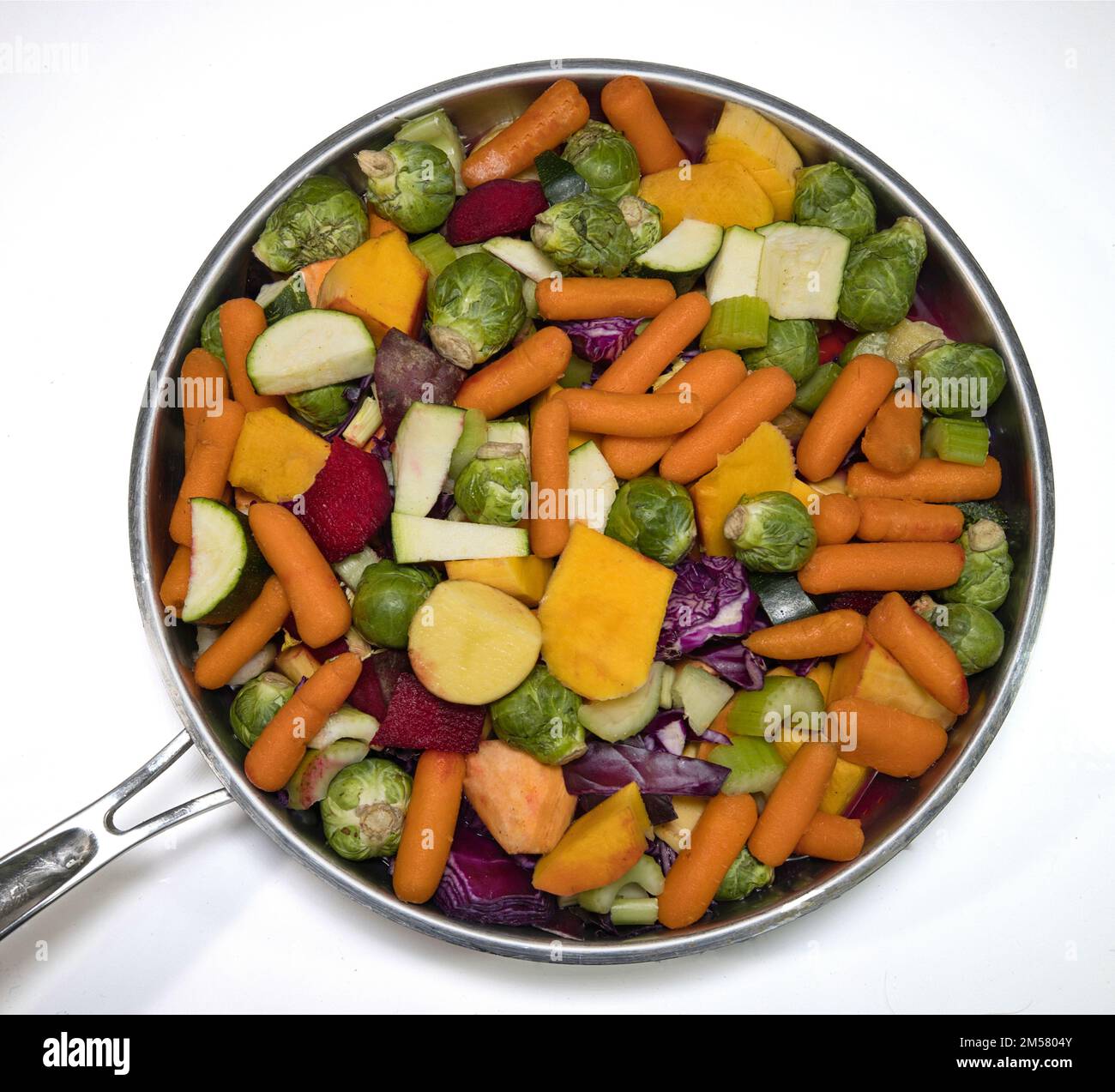 Organic, stir fry vegetables Stock Photo - Alamy