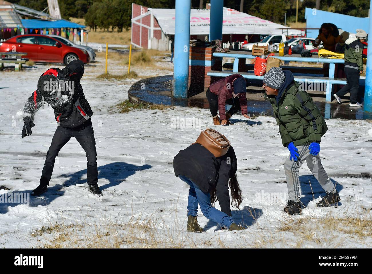 Non Exclusive: December 26 in Zinacantepec, Mexico :Hundreds of tourists visited the Nevado de Toluca Volcano 'Xinantecatl' National Park due to the f Stock Photo