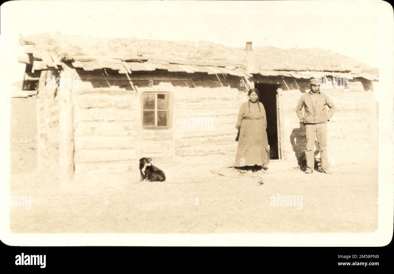 1920s native american indian family hi-res stock photography and images ...