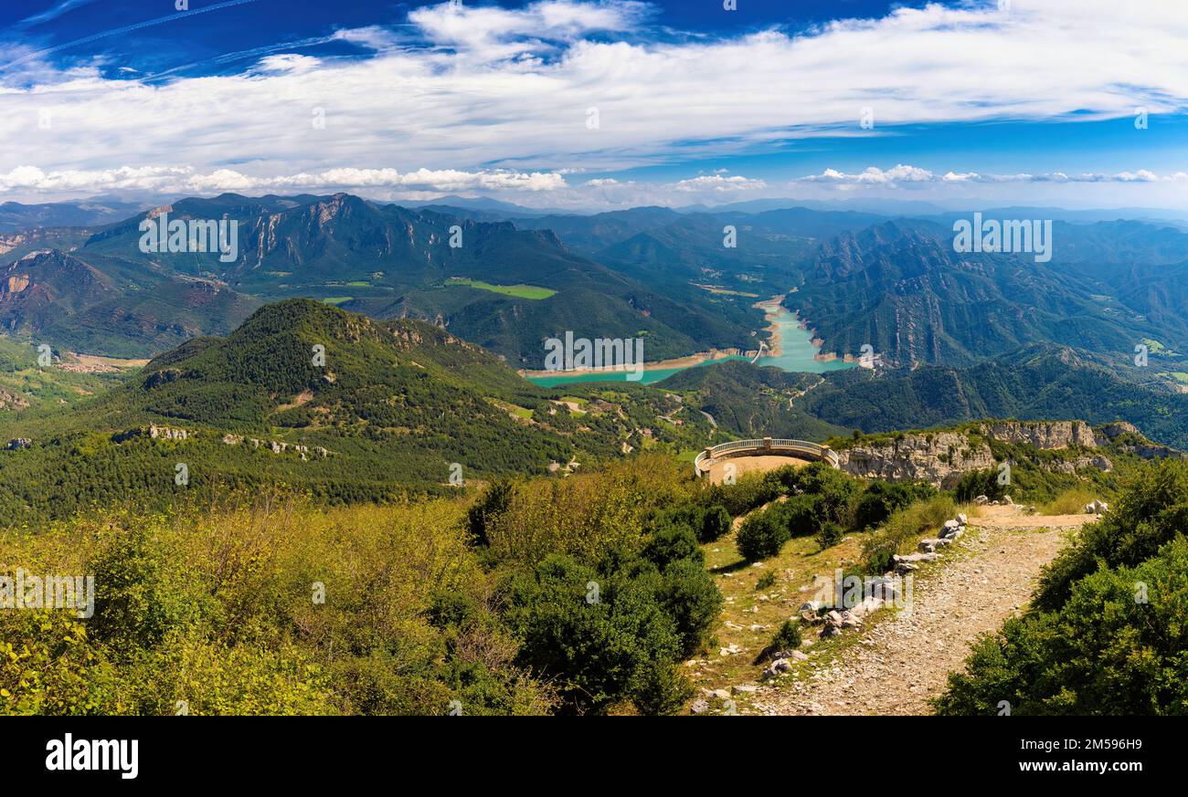 Great panoramic view of the Baells reservoir and the Catllaras and Picacel mountains from the Figuerassa viewpoint, Bergueda, Catalonia, Spain Stock Photo