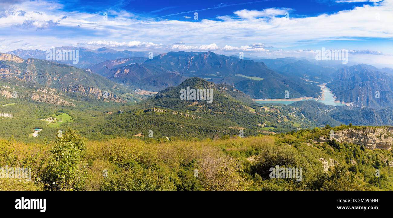 Great panoramic view of the Baells reservoir and the Catllaras and Picacel mountains from the Figuerassa viewpoint, Bergueda, Catalonia, Spain Stock Photo