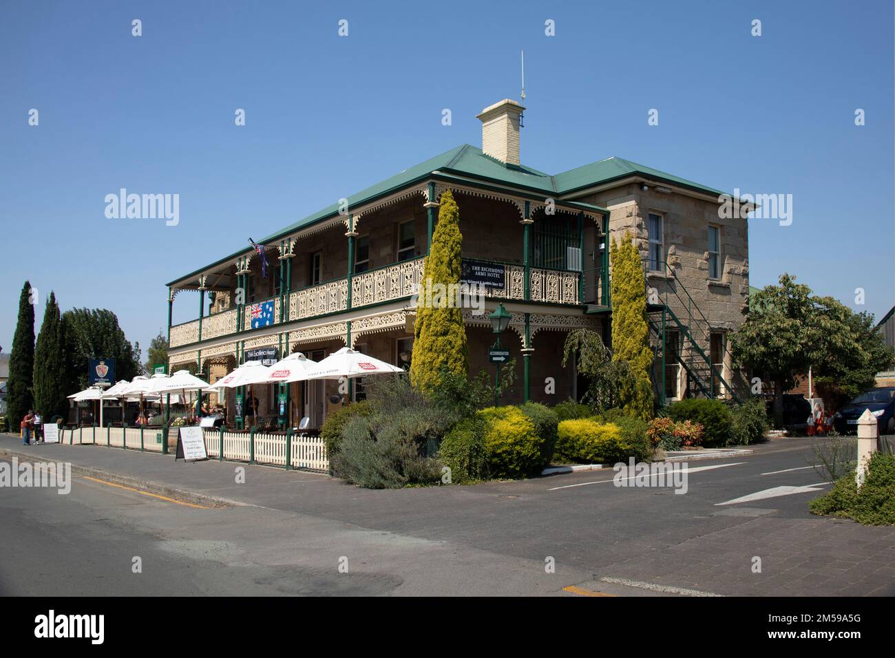 The Richmond Arms Hotel in Richmond Village, Tasmania, Australia Stock ...