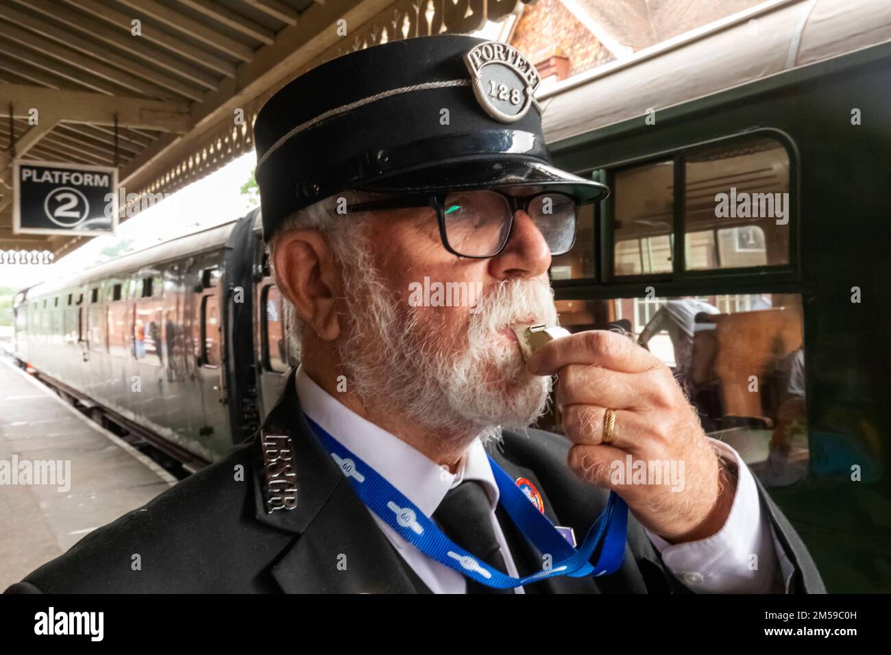 England, Sussex, Bluebell Railway, Sheffield Park Station, Platform