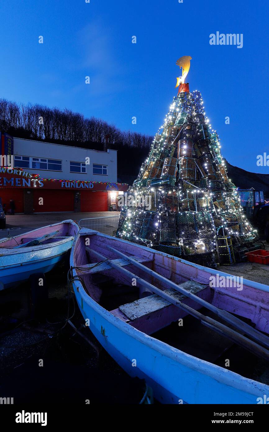 Fishtive tree hi-res stock photography and images - Alamy