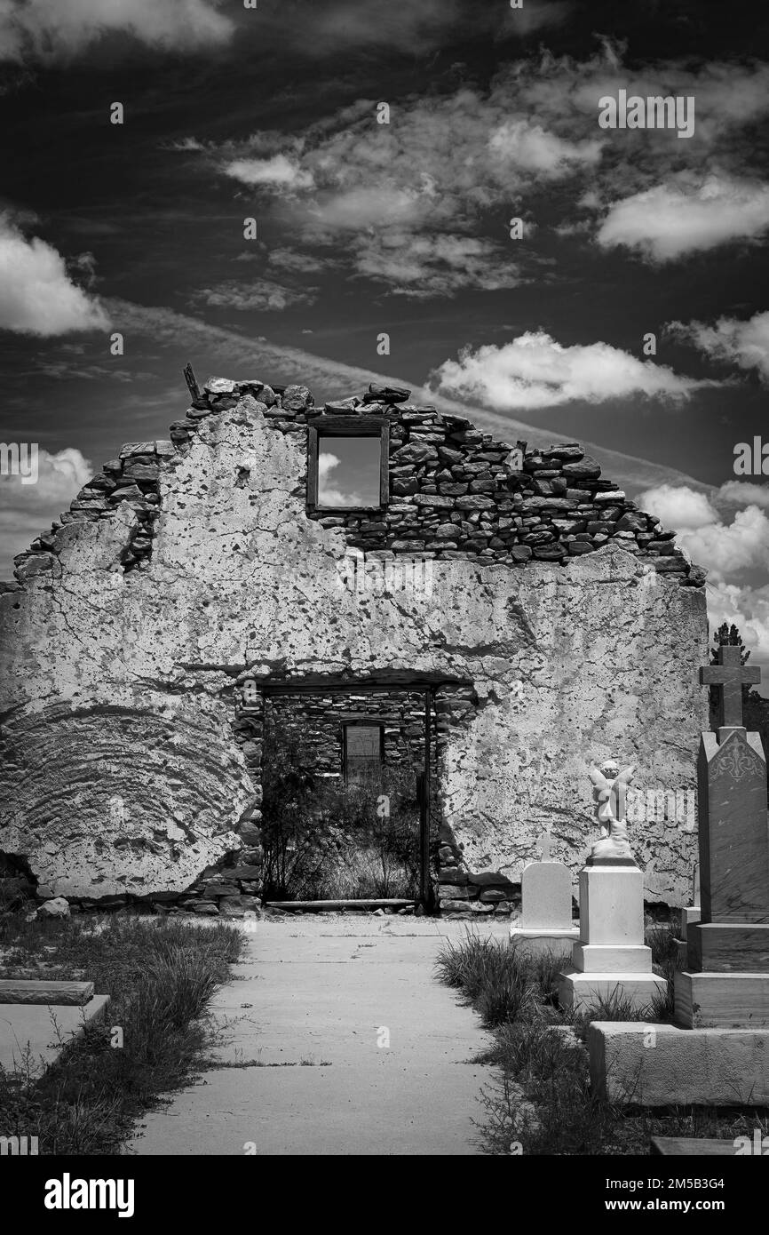 The ruins of the Santa Rosa de Lima Chapel and cemetery in Santa Rosa, New Mexico. Stock Photo