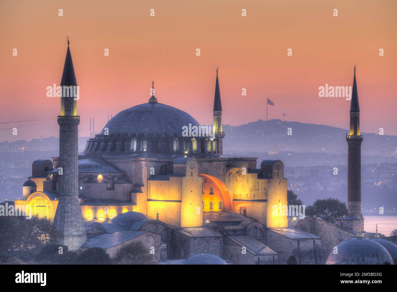 Hagia sophia grand mosque at sunrise hi-res stock photography and ...