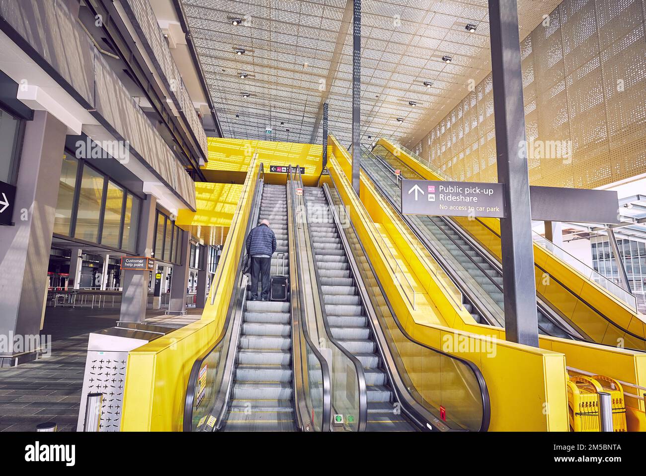 Melbourne Tullamarine Airport Terminal 4 Stock Photo Alamy