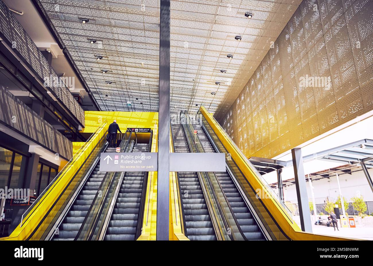 Melbourne Tullamarine Airport Terminal 4 Stock Photo Alamy