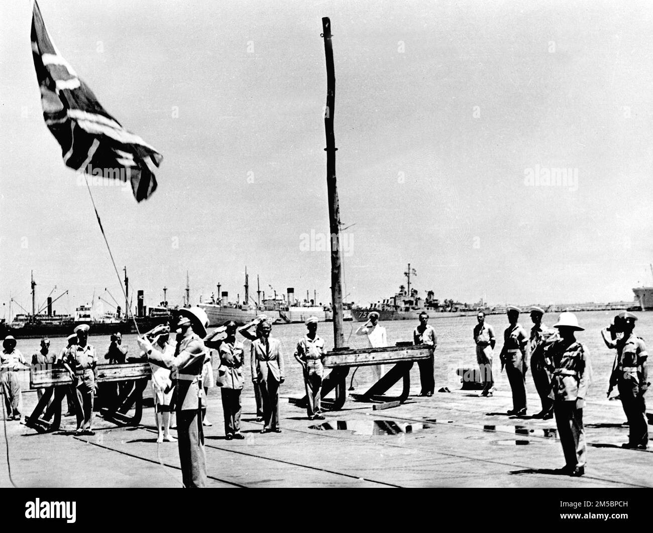 British troops leaving Haifa in 1948. Photo https://commons.wikimedia.org/w/index.php?curid=40717382 Stock Photo