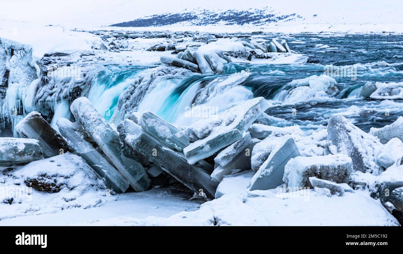 Icefall obstructs the flow of the river Skialfandafljot, Northern Iceland Eyestra, Iceland Stock Photo