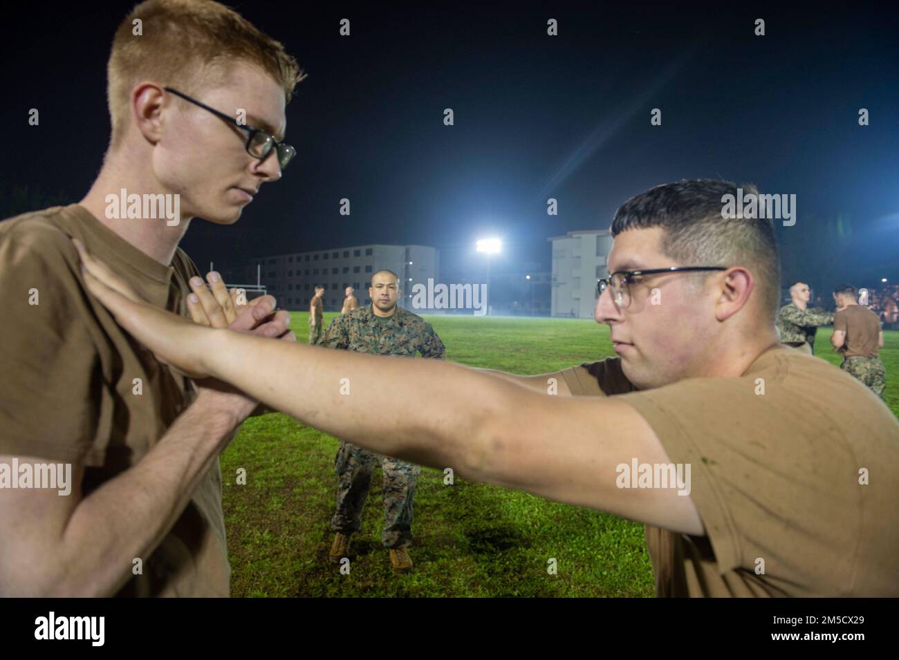 Reverse Wristlock Hi res Stock Photography And Images Alamy reverse-wristlock-hi-res-stock-photography-and-images-alamy