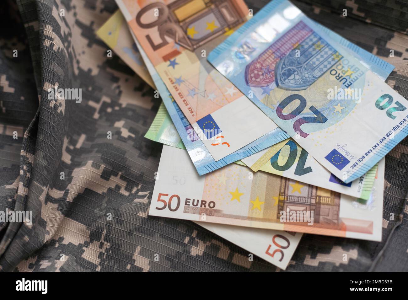 soldier camouflage, military uniform, money Stock Photo Alamy