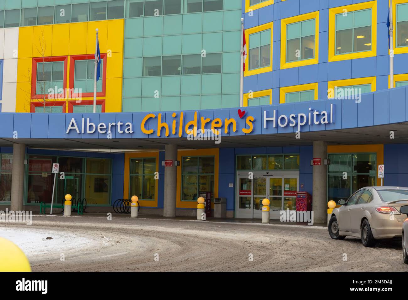 Calgary, Alberta, Canada. Dec 27, 2022. A close up to the Alberta Children's Hospital entrance