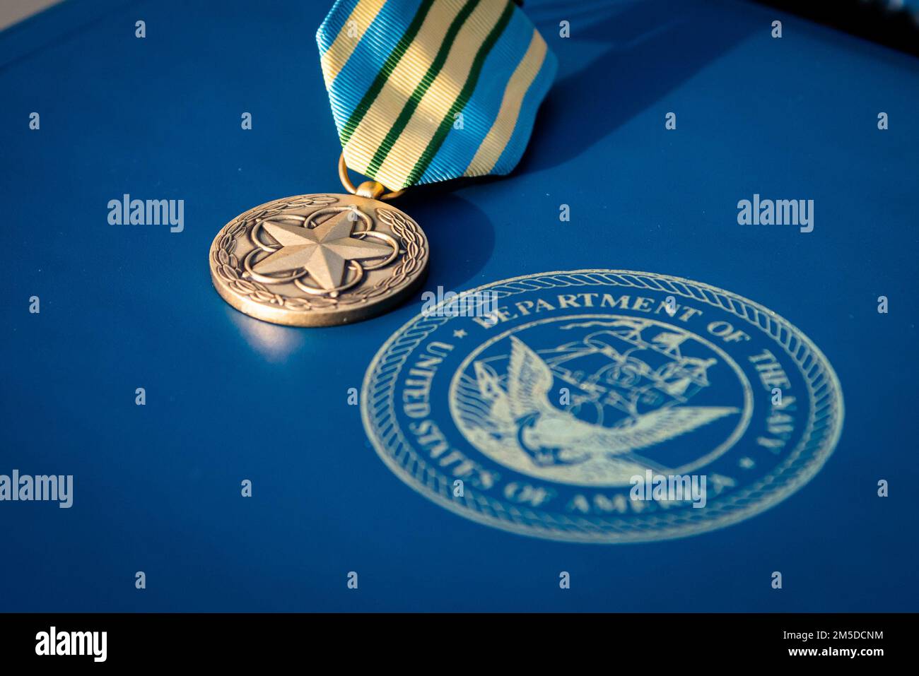 the-military-outstanding-volunteer-service-medal-presented-to-hospital