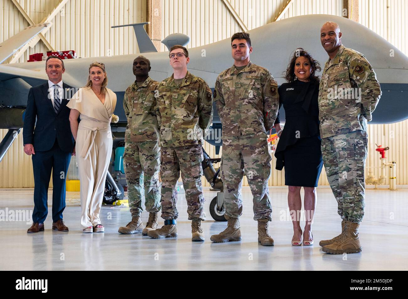 From left to right, Clovis, New Mexico Mayor Mike Morris and his wife