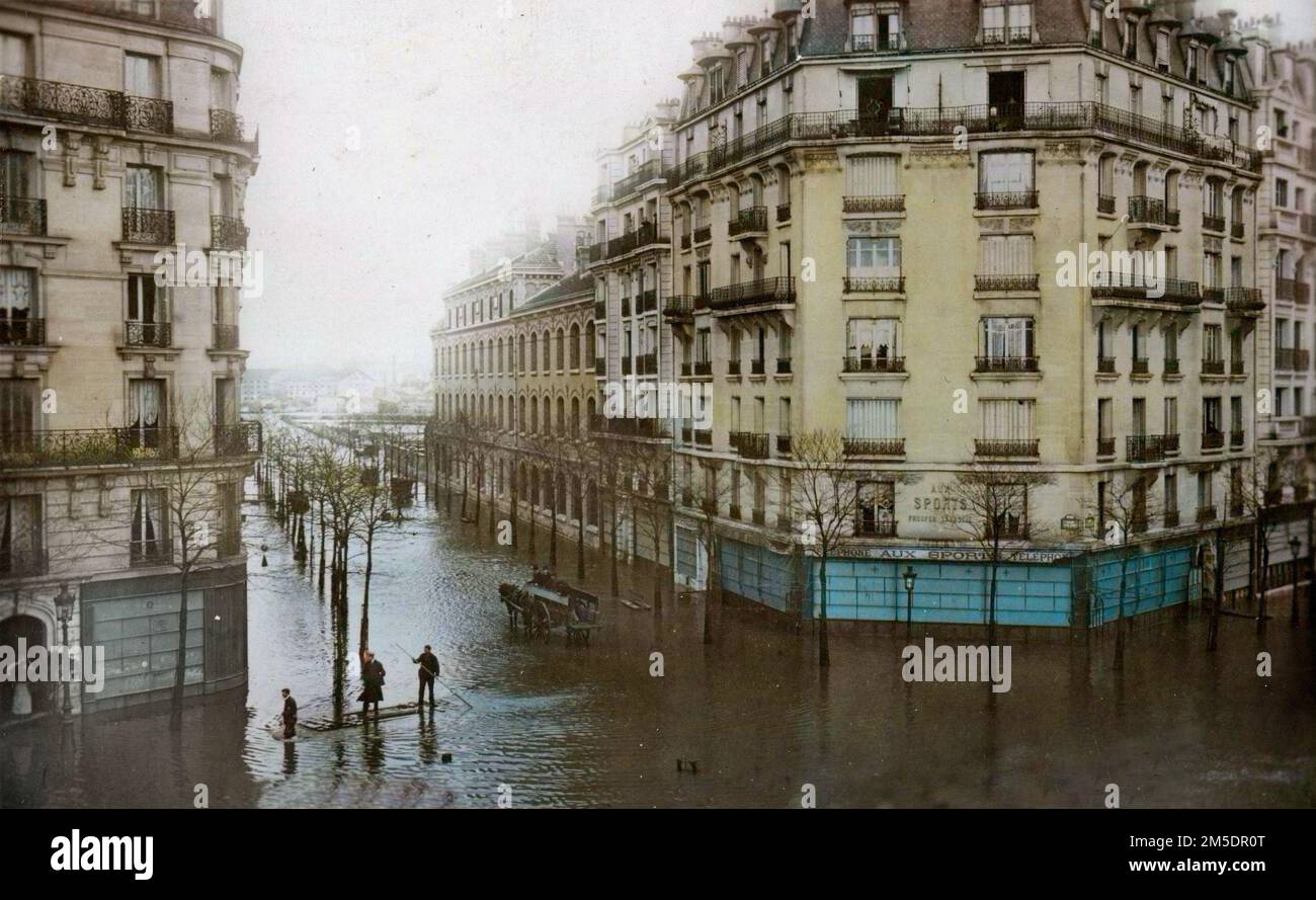 Flood in Paris 1910 Inondations de Paris en janvier 1910 crue de la Seine La place Balard