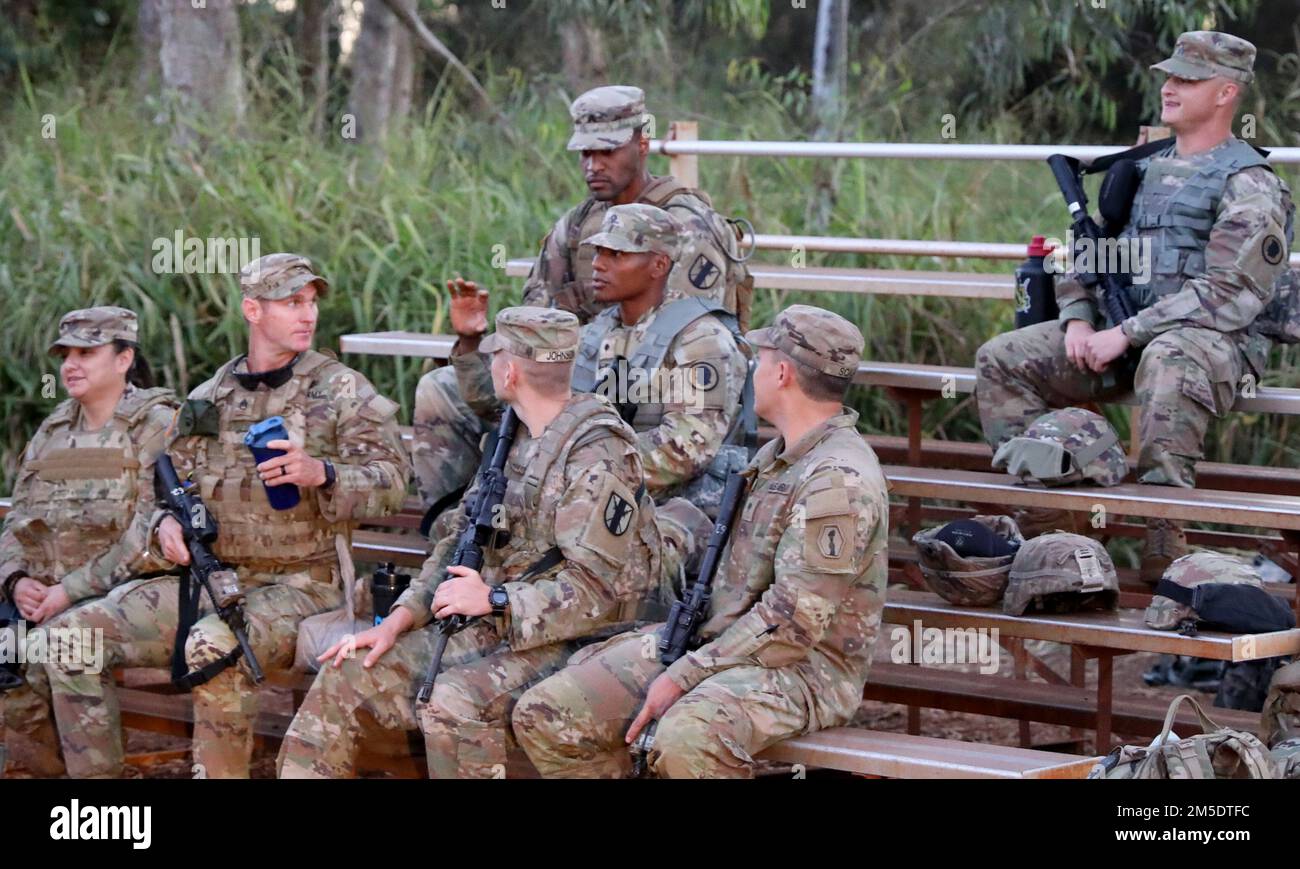 Hawaii Army Ranges Hawaii Army National Guard and U.S. Army Reserve Soldiers attend a ...