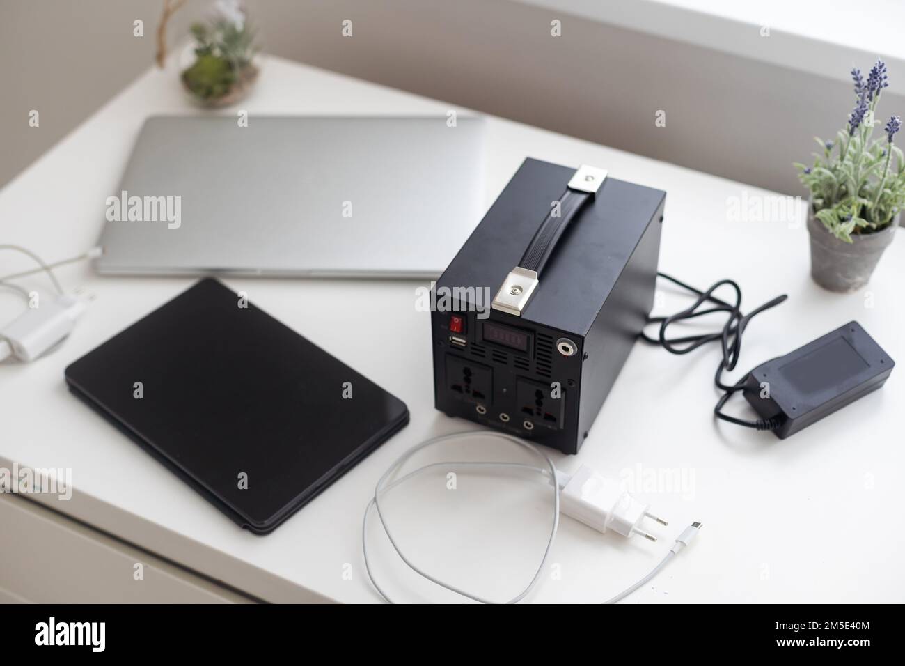 portable charging station, power technology Stock Photo Alamy