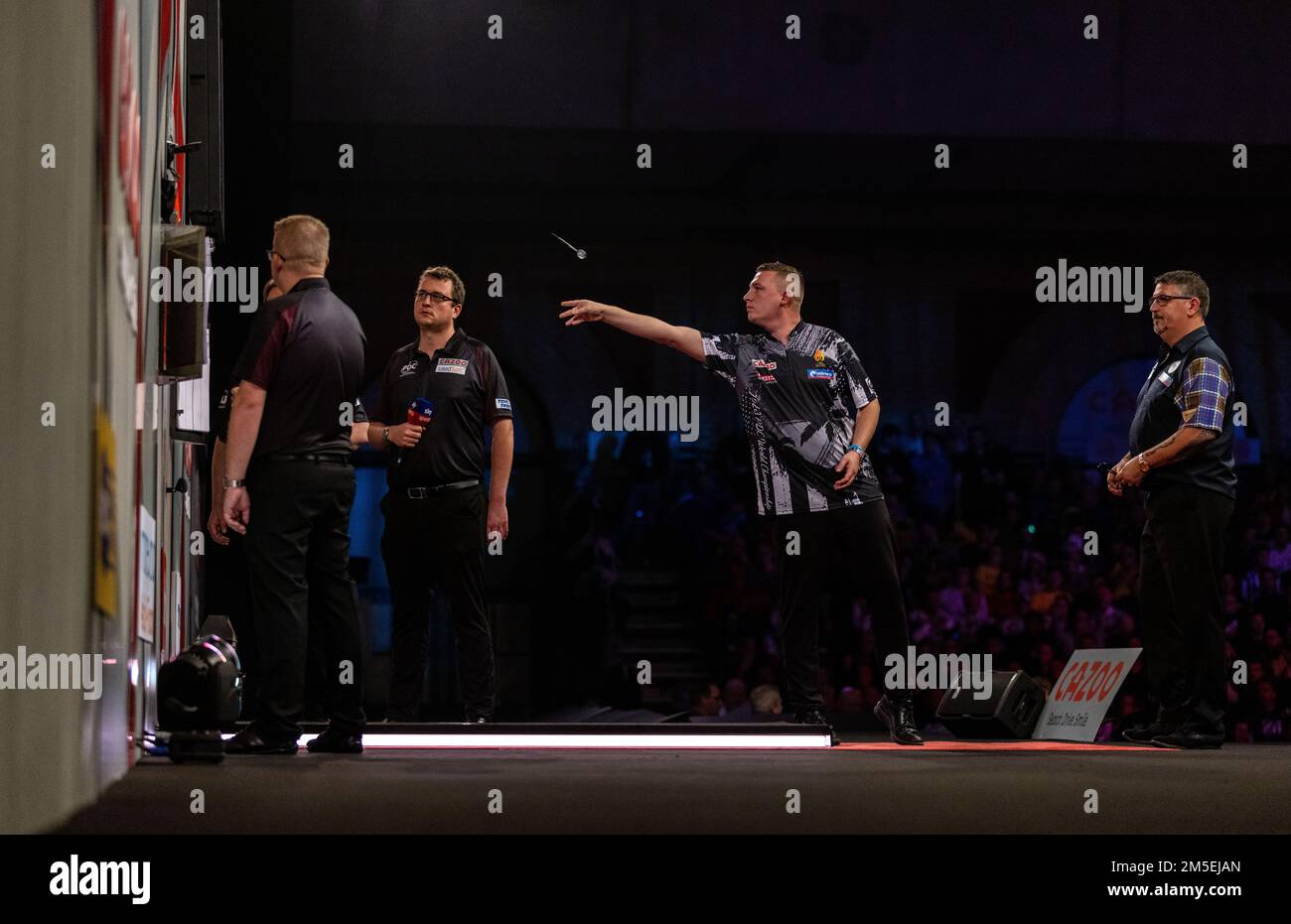 Cazoo world darts championship 2022 23 day eleven alexandra hires