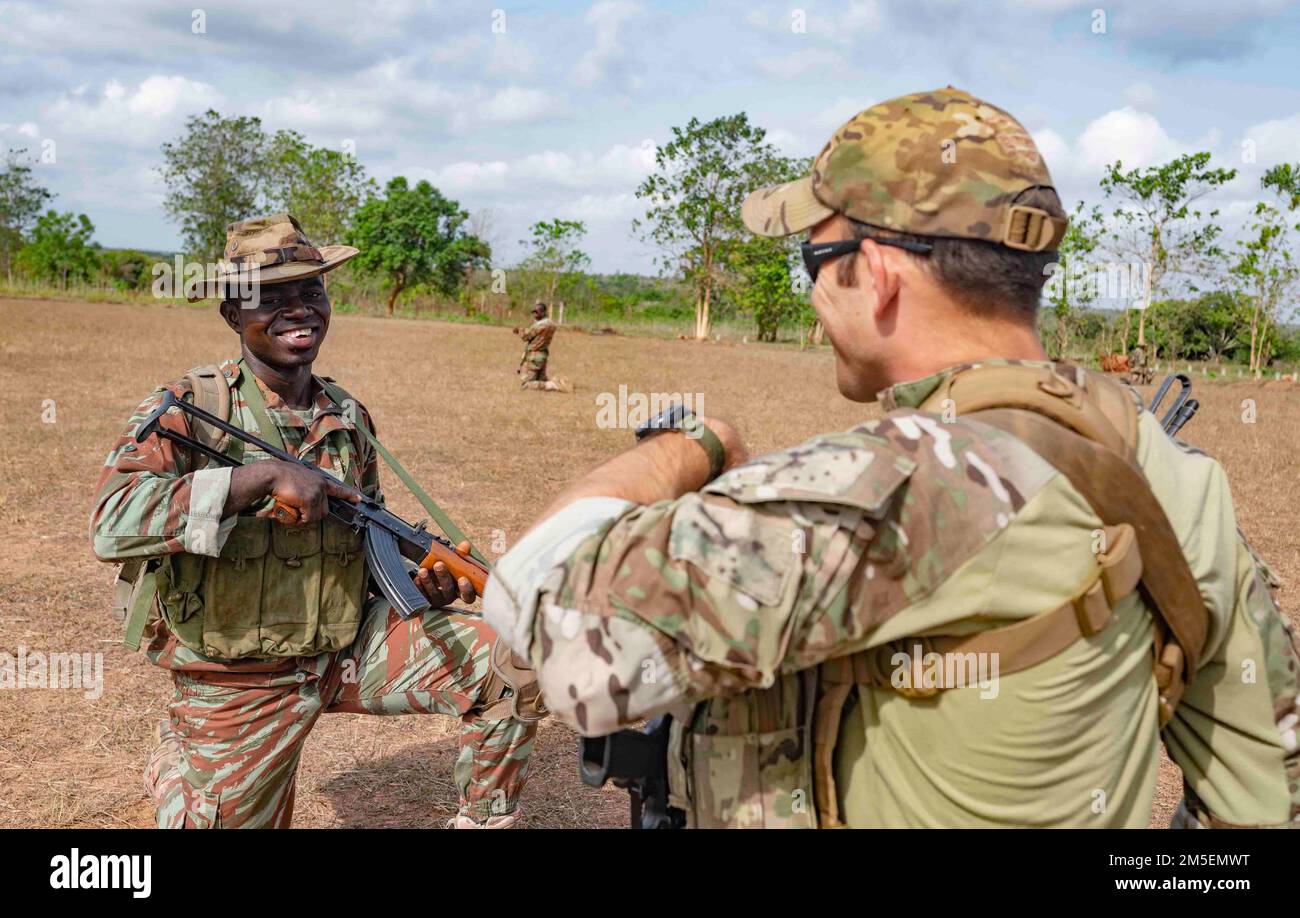 A 1st Lieutenant from the Benin 1st Commando Parachute Battalion and an ...