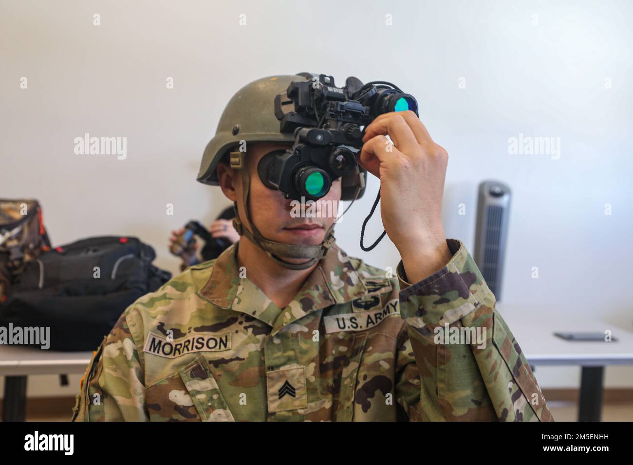 Advanced combat helmet hi-res stock photography and images - Alamy