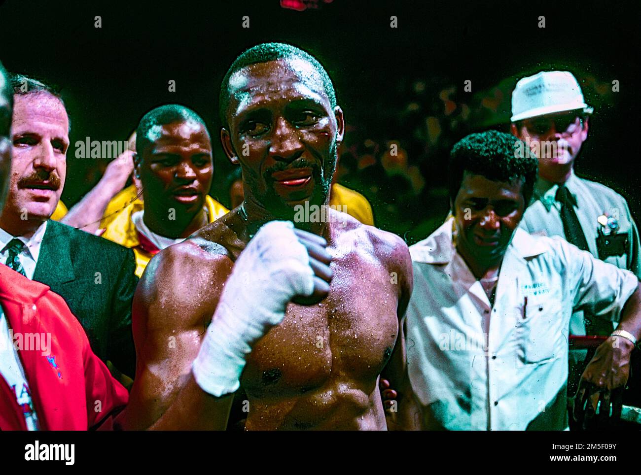 Sugar Ray Leonard vs.Thomas Hearns fight to a draw in "The War" for the WBC and WBO super