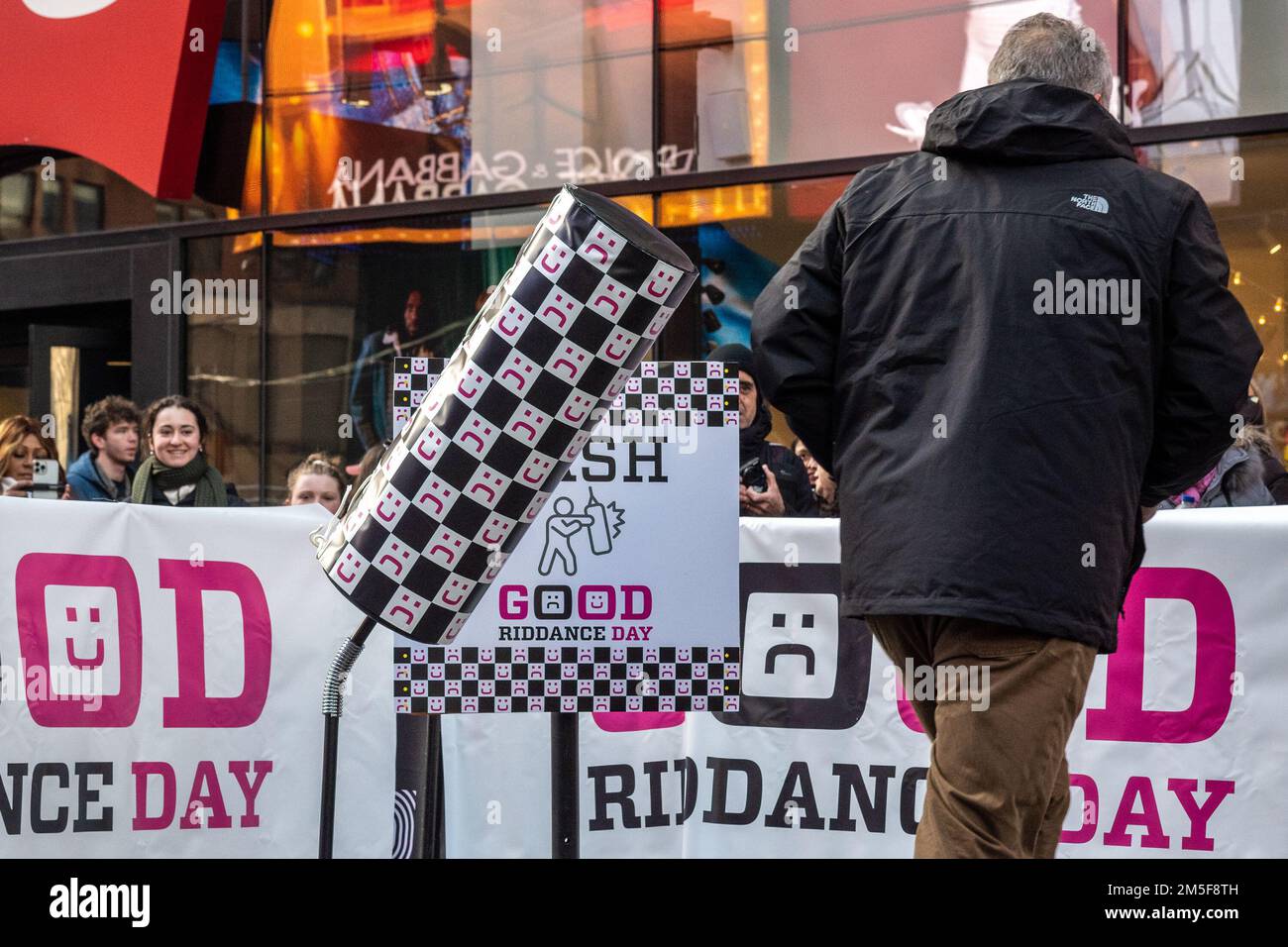 New York, USA. 28th Dec, 2022. Kelley Knutson, the president of