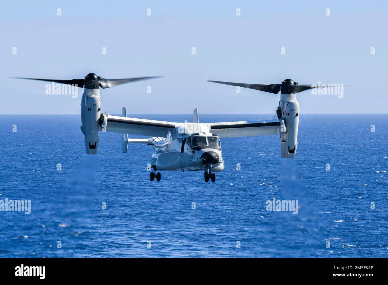 220312-N-MJ302-1067 PACIFIC OCEAN (Mar. 12, 2022) 2022) A CMV-22B ...