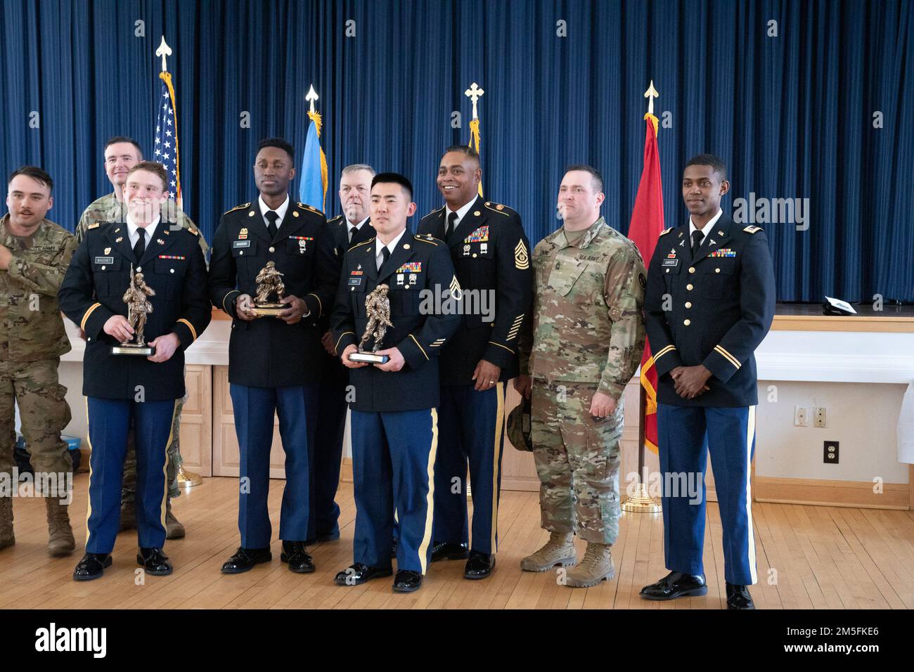 Competitors stand with Maryland Army National Guard leadership during