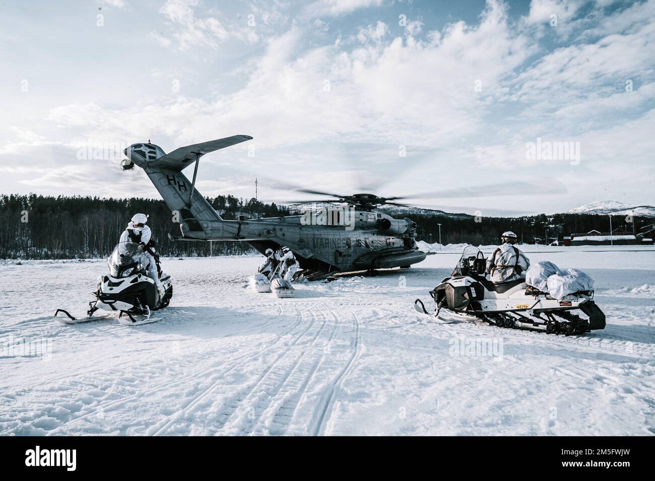 marine-corps-brigade-hi-res-stock-photography-and-images-alamy