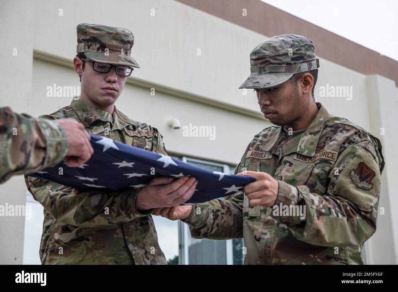 Military customs and courtesies hires stock photography and images Alamy