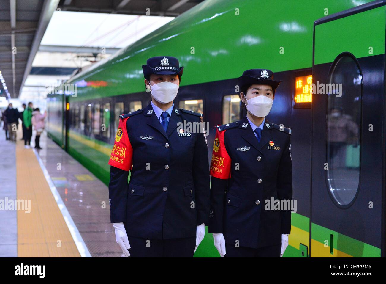Staff members of the C57 high-speed train bound for Kunming Railway ...