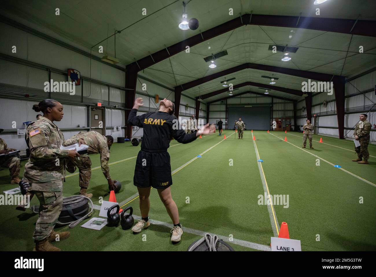 Members of the 16th Combat Aviation Brigade unit ministry teams ...