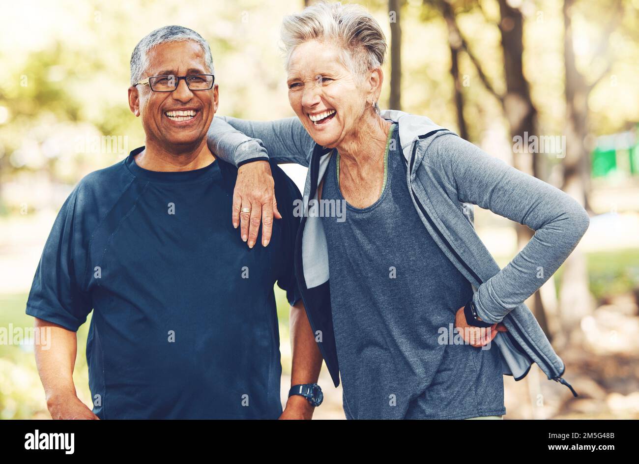 Fitness, funny or old couple of friends in nature laughing at a joke after training, walking or workout. Comic, support or happy senior woman bonding Stock Photo - Alamy Fitness, funny or old couple of friends in nature laughing at a joke after training, walking or workout. Comic, support or happy senior woman bonding Stock Photo - Alamy