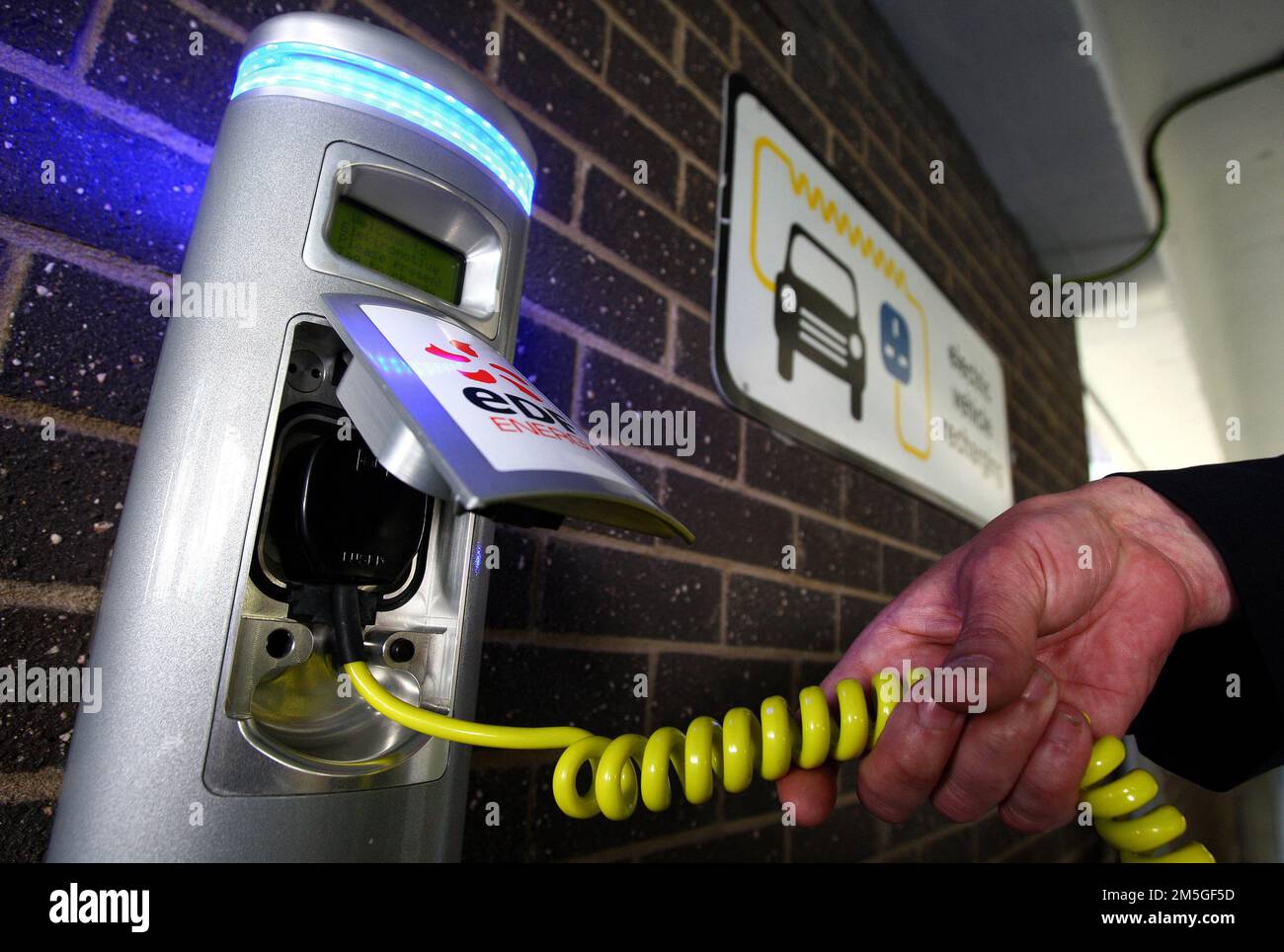 Tesla Supercharger V2 & V3 - A1 Erftstadt : charging station in Erftstadt,  Germany